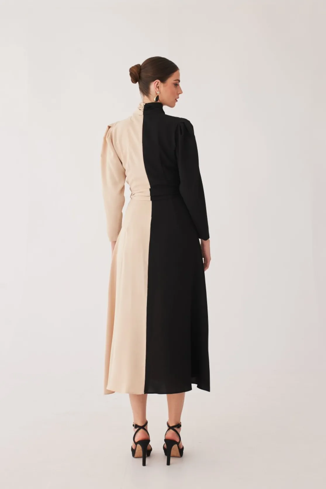 VESTIDO JUANNANEGRO/BEIGE